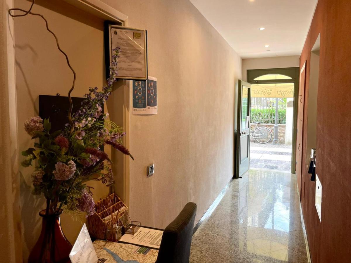 Albergo Tecla Lazise Exterior photo